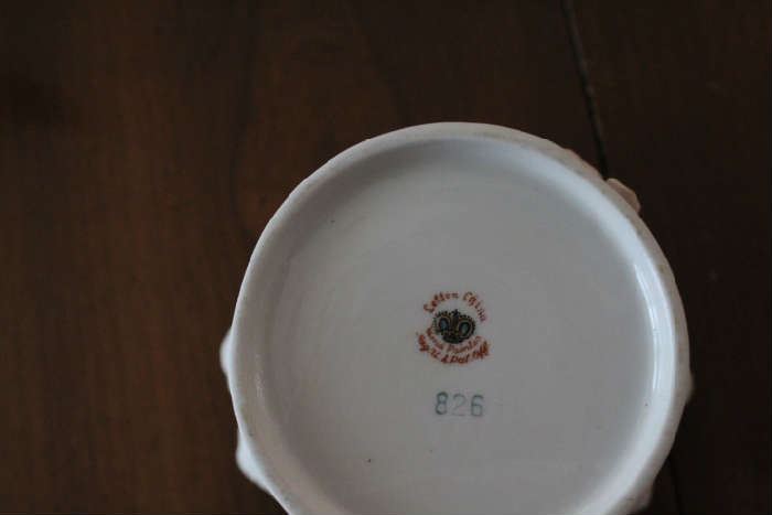 Markings on Bottom of Vintage Lefton China 826 Hand Painted Vase with Pink Flowers