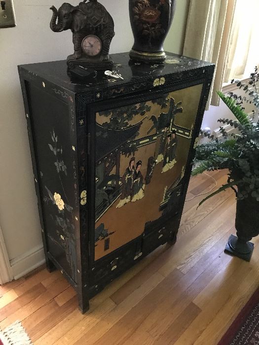 Charming Springfield NJ Home Estate Sale starts on 7/7/2017