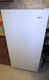 Gibson Upright Freezer