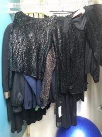 45	Clothes	w-L 12 shoe 7.5 M-xl pant 36x29 shoe 10.5m
