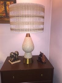 Very big lamp - great texture