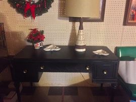 Black desk 