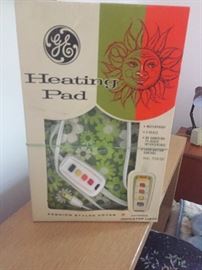 Vintage heating pad in original box