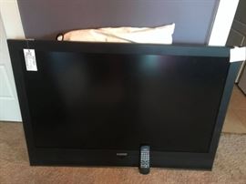 #30 Sabre 47" tv w/wall mount $200