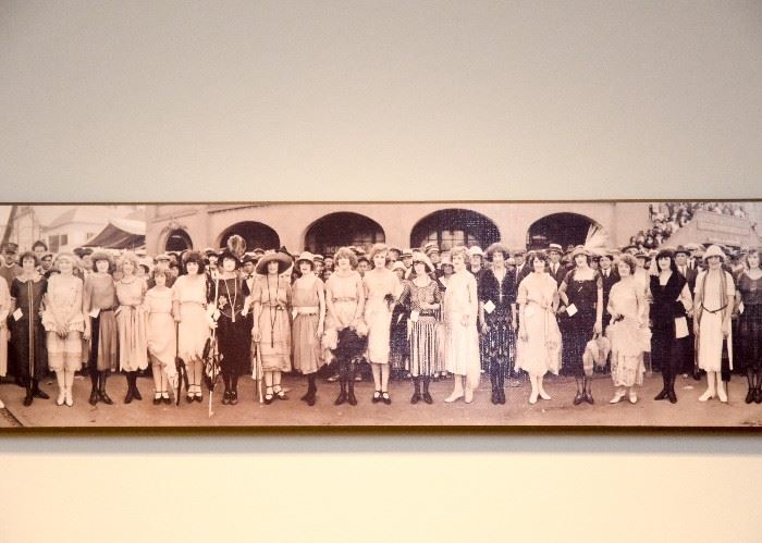 Panoramic Group Photo (Women), Reproduction on Board
