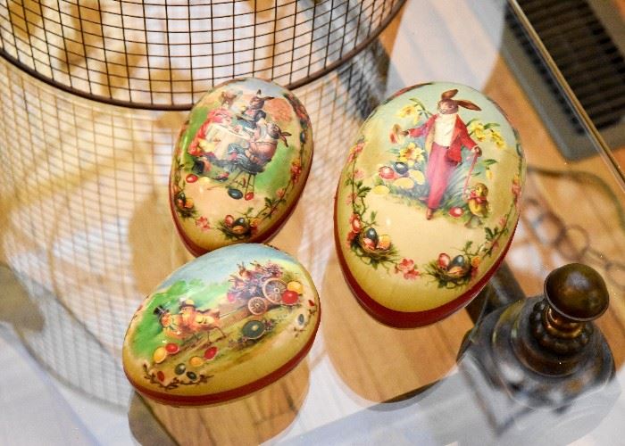 Paper Mache Easter Egg Candy Containers