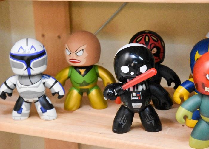 Mighty Muggs Toys / Figures