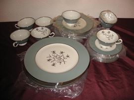 1963 Lenox "Kingsley" China set for #8