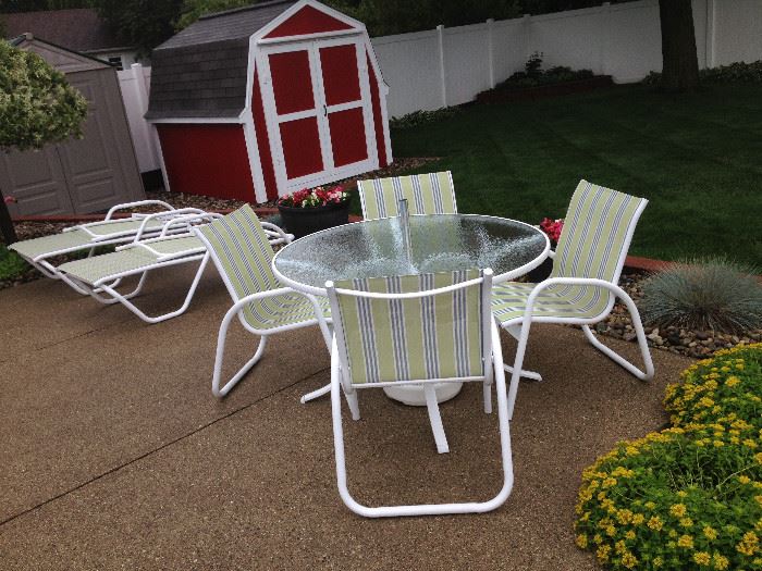 Patio Table with four Chairs and Chaise Loungers - Umbrella Included