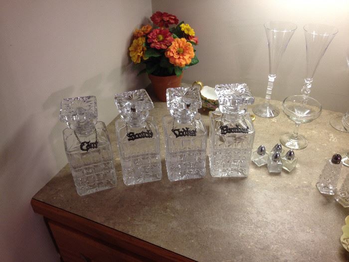 Wonderful Leaded Crystal 4 Decanter Set with Pewter Bottle Labels