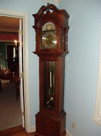 Nice Grandfather clock with large brass pendulum