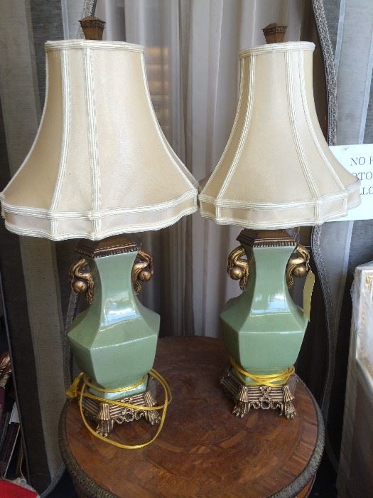 Chinese Craq Lamps 