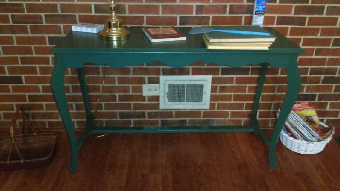 green wooden console table $140 great for your entry way or behind your sofa or use it just like this! Paint it white if you want!