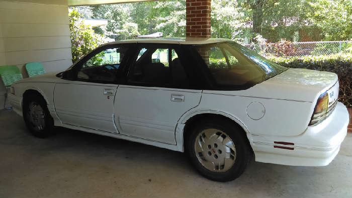 1996 Oldsmobile cutlass 4 door sedan 108k  local miles $1800