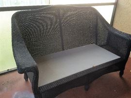 Outdoor wicker loveseat (no cushion)