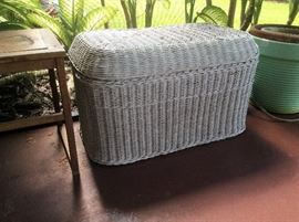 Wicker chest