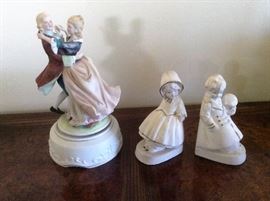 Classic Gallery Collections Music box and CoventryWare bookends