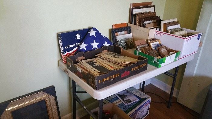 vintage newspapers...lots of frames, some really cute ones...USA flags