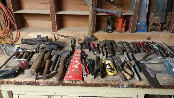 lots of older hand tools