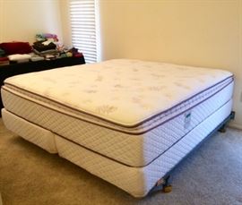 Laura Ashley Home "Rosedale" Pillow top King Mattress/Springs