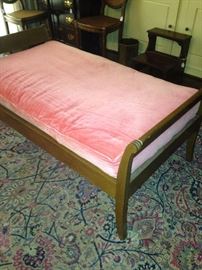 Antique day bed