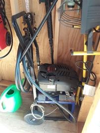 6.0 Briggs & Stratton Power washer