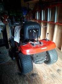 Ride on Mower with yard cart
