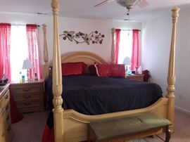 7 pc American Drew King size Bedroom set