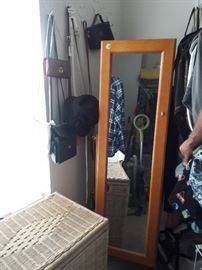 5 ft standing mirrored jewelry box