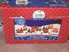 Dickens Village
Porcelain & Lighted