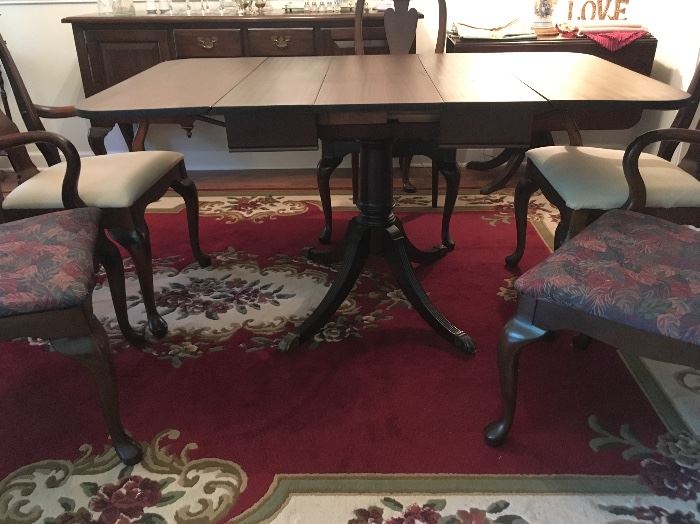 Pennsylvania Table w/6 chairs