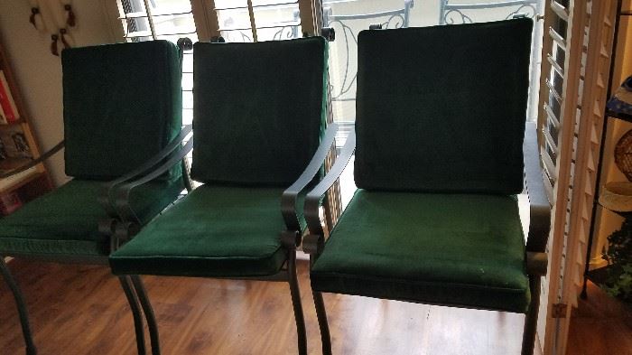 Set of 6 metal chairs with gorgeous emerald green velvet cushions, with zippers, 
