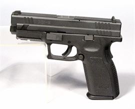 Springfield Armory XD-9 Pistol, 9mm, SN# XD926842, Includes Magazine Loader, Belt Holster, Double Mag Pouch, 2-16 Rd Mags, Hard Case & Paperwork