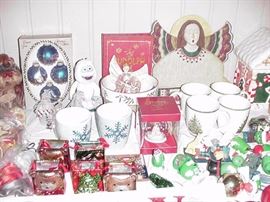 More Christmas: angels, Spode Christmas Tree mugs, and more