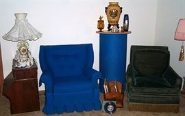 2 chairs, lamps, etc...