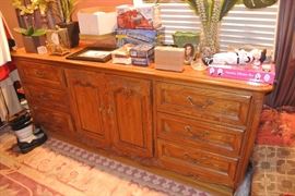 Hickory Bedroom Furniture