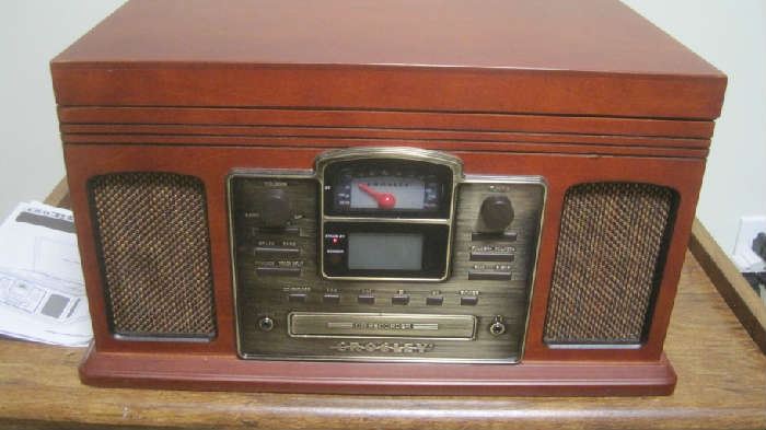 Crosley CD recorder- Model 2405B