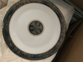 Royal Dalton Dish set 