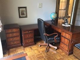 Cherry Executive L-Shape Desk with Separate File Cabinet by Paoli Inc.