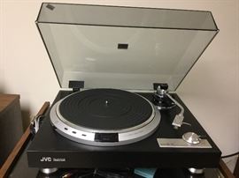 JVC Turntable Quartz Lock QLA7