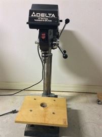 Delta 12" Drill Press. Model 11-990. 