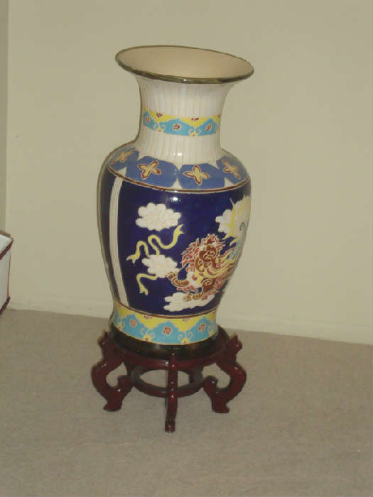 Large Oriental Vase