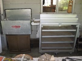 Western field aluminum cooler