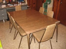 vintage dinette table 8 chairs 2 leaves