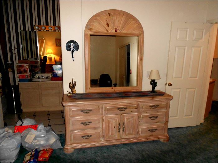 5 Piece Pine Bedroom Set 