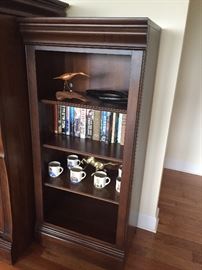 Side bookshelf