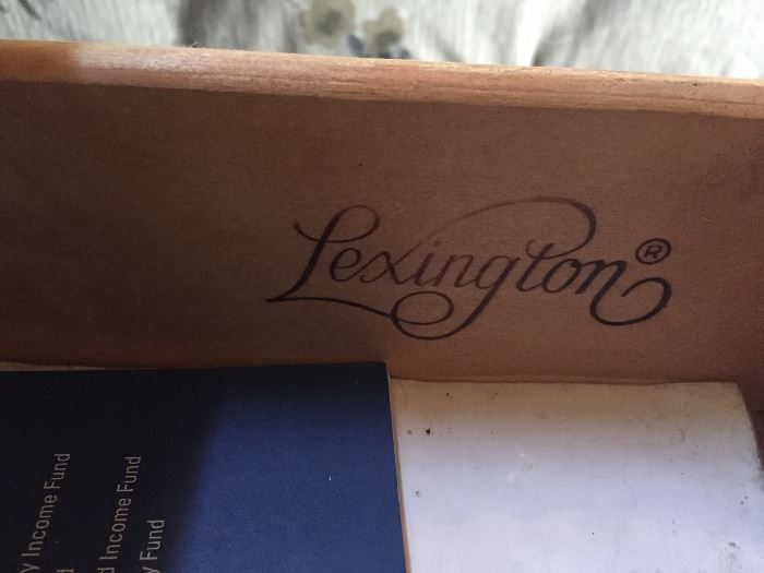 Lexington furniture (bedroom set)