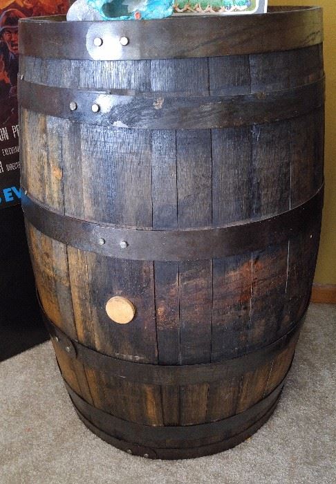 closer look at old whiskey barrel