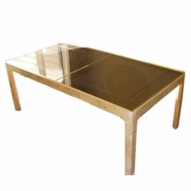 Henredon Burl Wood and Mirrored Dining Set: A Henredon dining set from the Scene Two collection. This set features a contemporary table with a mirrored top, and burl wood base over square legs. It has a sticker underneath that reads “Henredon Robert E. Patton Inspector 149180.” Includes two leaves.