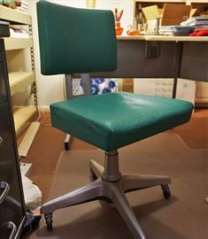 Vintage desk chair